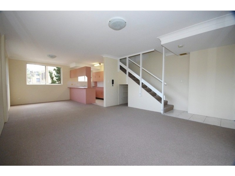 1/12 First Avenue, Eastwood NSW 2122