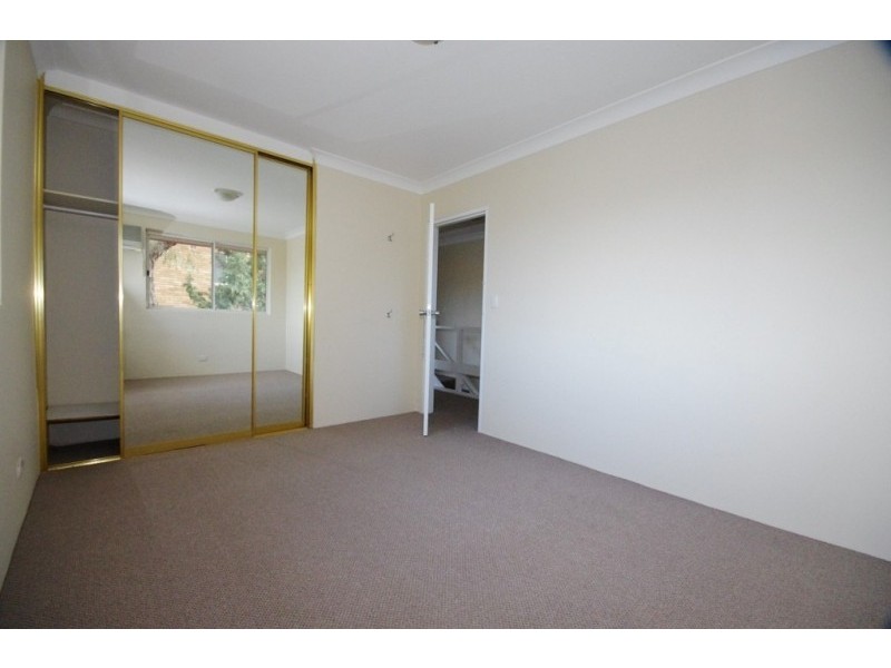 1/12 First Avenue, Eastwood NSW 2122
