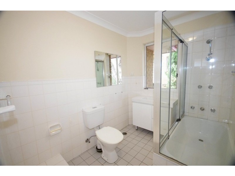 1/12 First Avenue, Eastwood NSW 2122