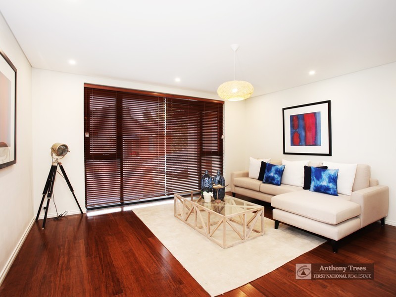 61 Threlfall Street, Eastwood NSW 2122