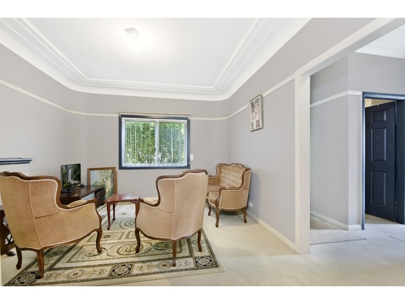 35 Birdwood St, Denistone East NSW 2112