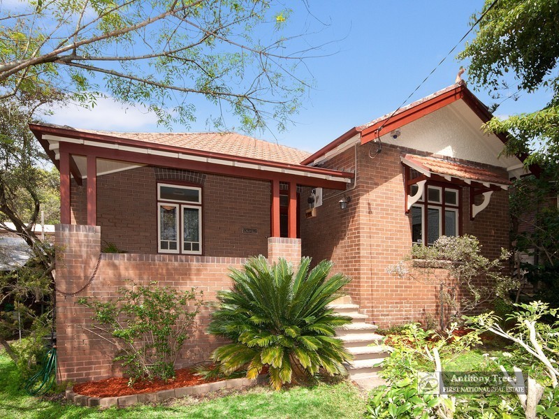 10 Clive Road, Eastwood NSW 2122