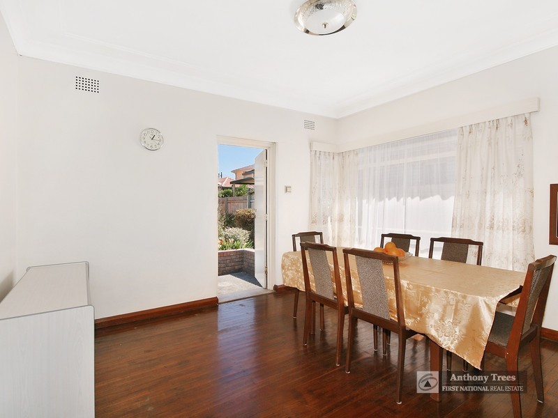 9 Culgoa Ave, Eastwood NSW 2122