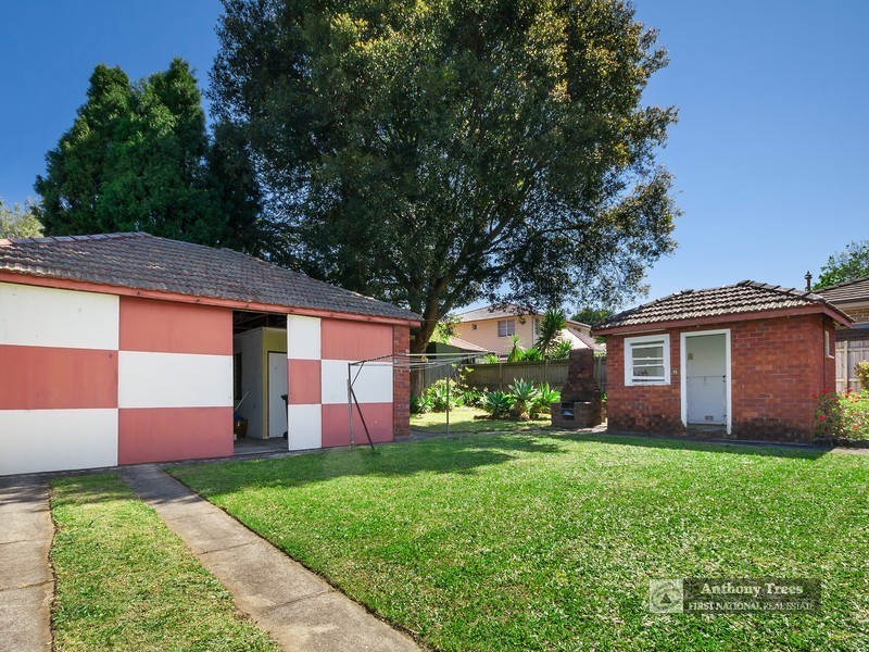 9 Culgoa Ave, Eastwood NSW 2122