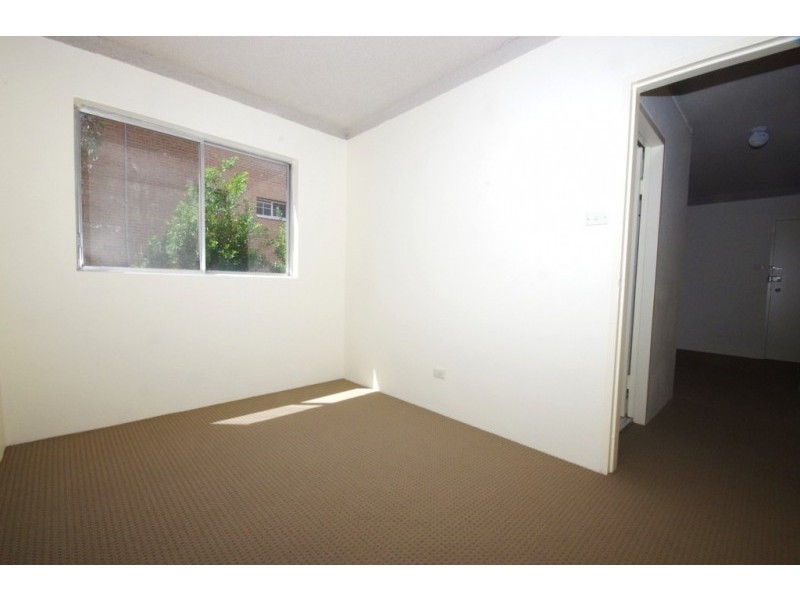 2/15 Ethel Street, Eastwood NSW 2122