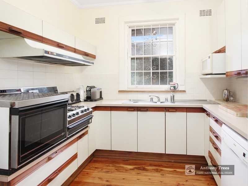 51 Epping Ave, Eastwood NSW 2122