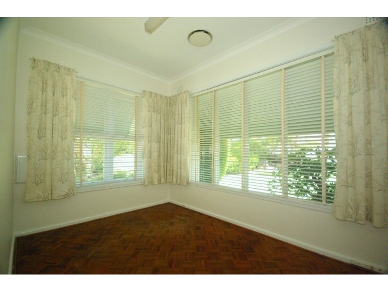 4 Salter Crescent, Denistone East NSW 2112