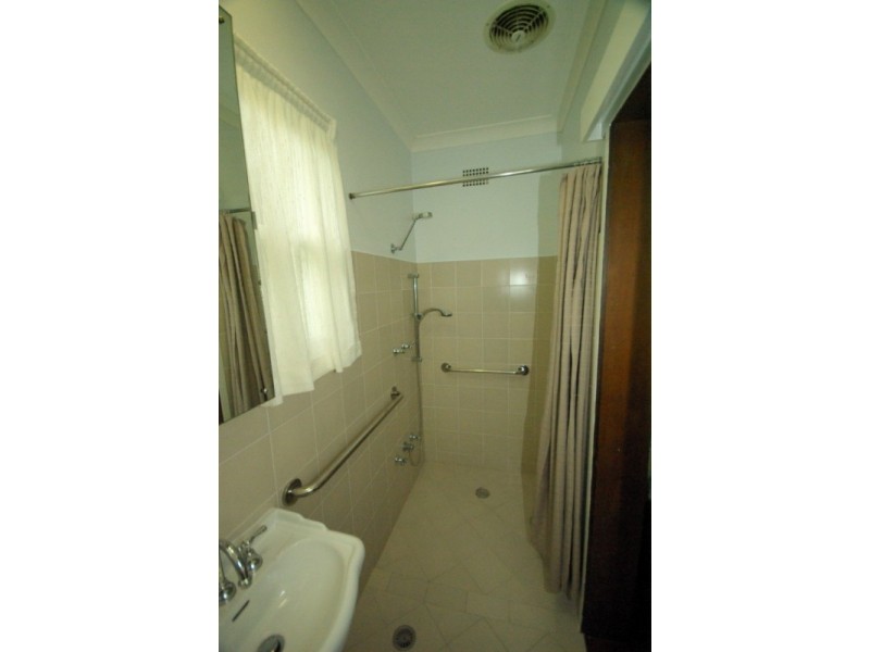 4 Salter Crescent, Denistone East NSW 2112