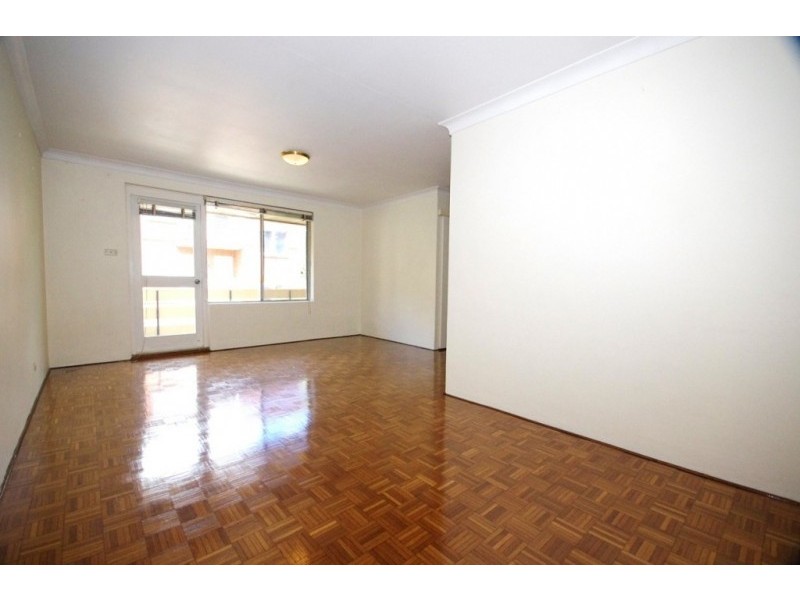 11/16a Meadow Crescent, Meadowbank NSW 2114