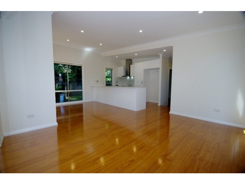 42a Pennant Avenue, Denistone NSW 2114