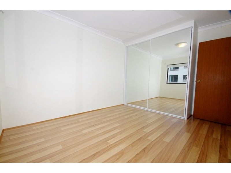 12/25 Lachlan Avenue, Macquarie Park NSW 2113