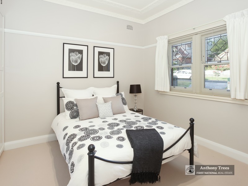 5 Hunts Ave, Eastwood NSW 2122