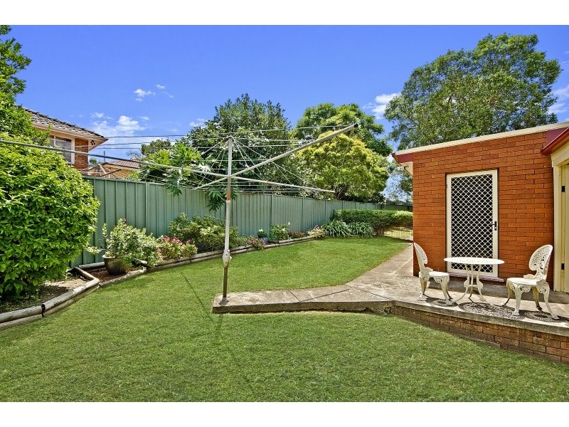 6 Hilary Crescent, Dundas NSW 2117