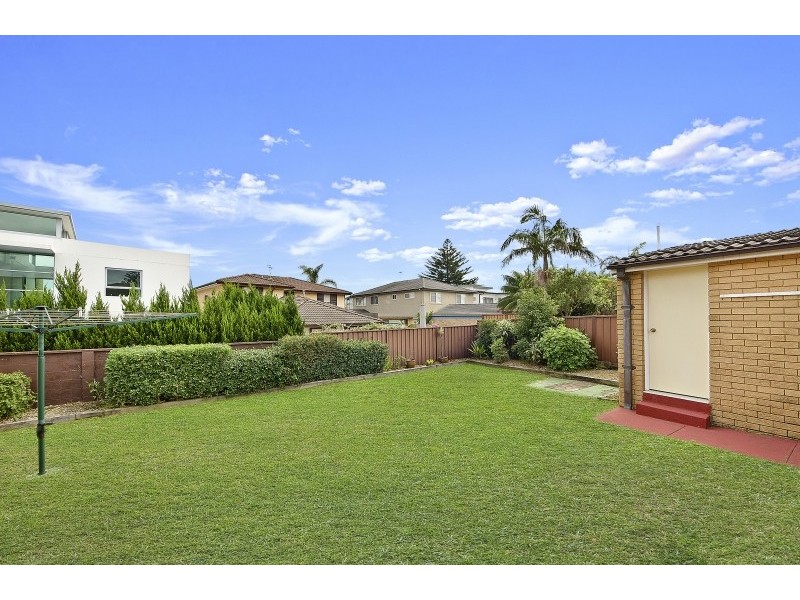 20 Fowler Crescent, South Coogee NSW 2034