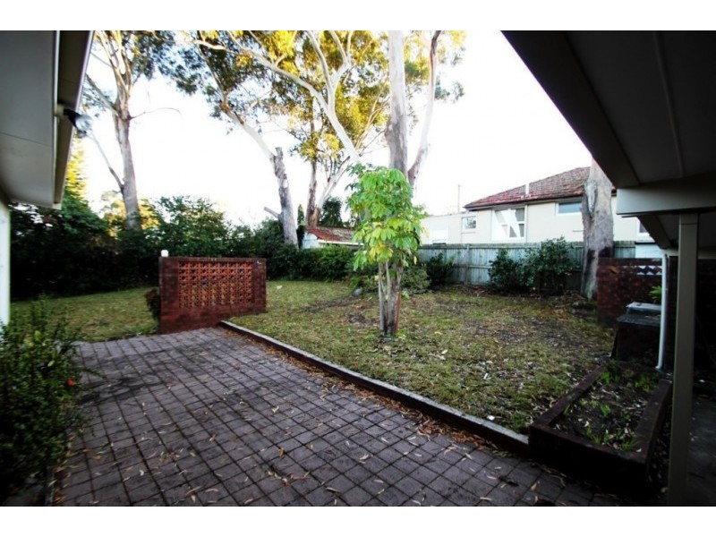 12 Whitling Avenue, Castle Hill NSW 2154