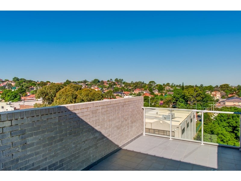 41/2-4 Porter St, Meadowbank NSW 2114