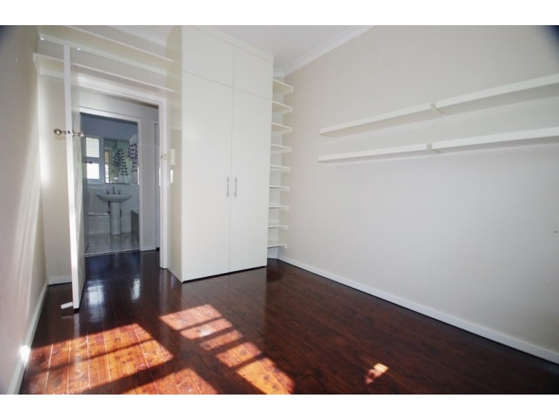 6 Cecil Street, Denistone East NSW 2112