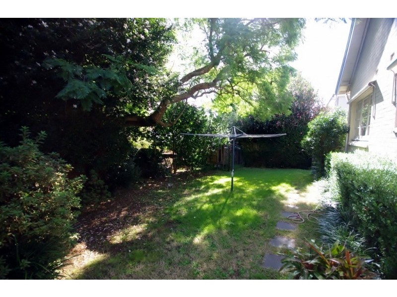 6 Cecil Street, Denistone East NSW 2112