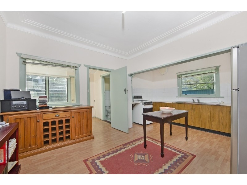 14 Johnston Road, Eastwood NSW 2122