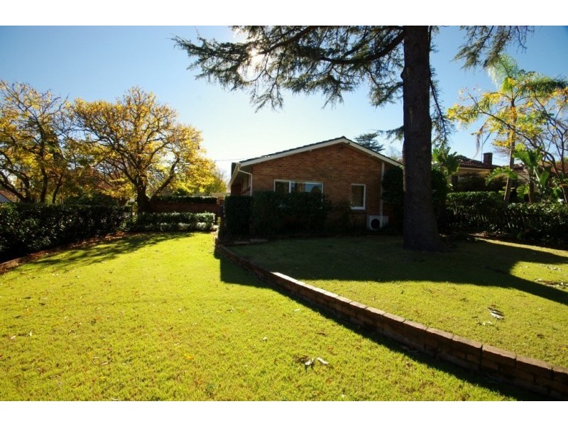 35 Bimburra Avenue, St Ives NSW 2075