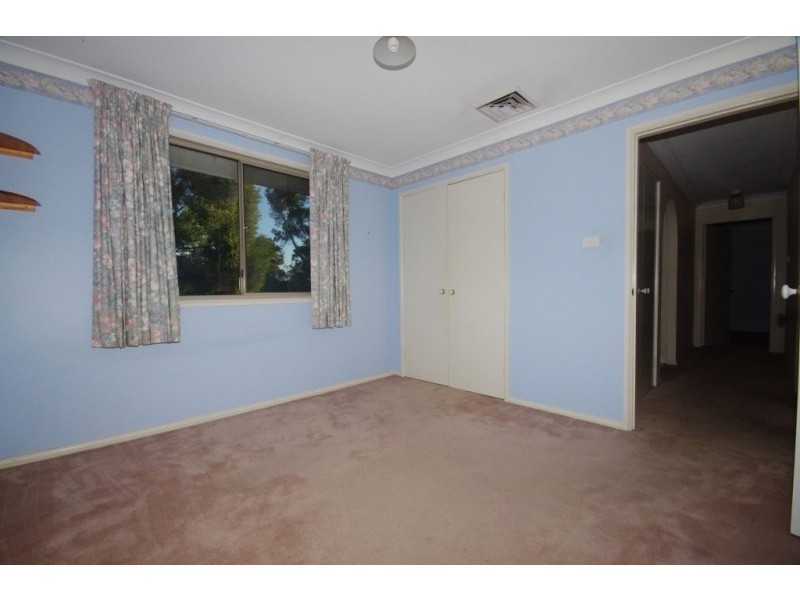 8 Barclay Road, North Rocks NSW 2151