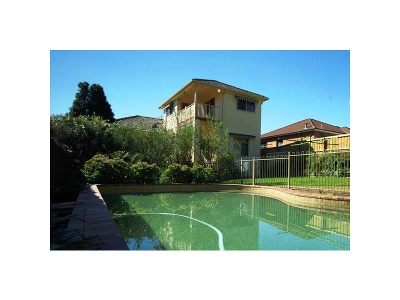 21 Lexington AVENUE, Eastwood NSW 2122