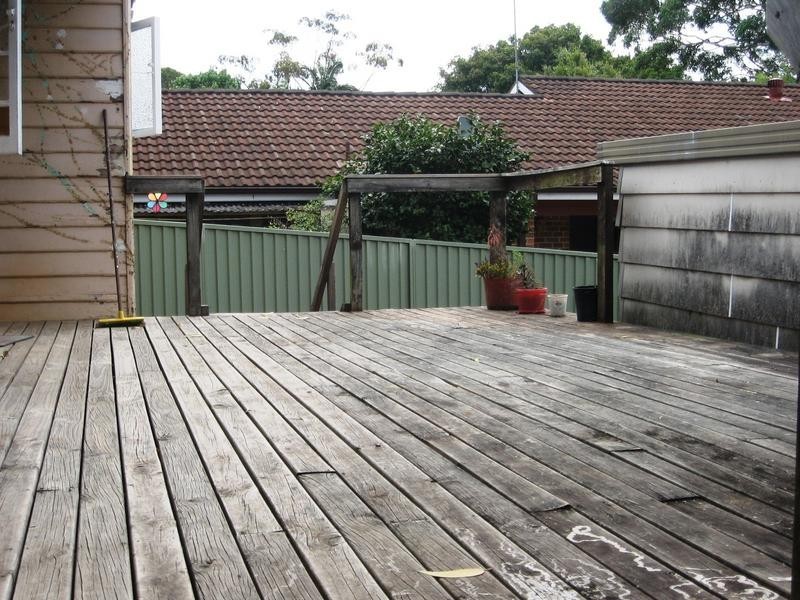 28 Third AVENUE, Eastwood NSW 2122