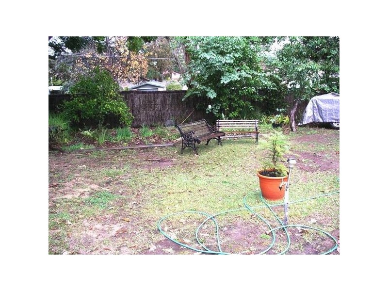 Lovell ROAD, Eastwood NSW 2122