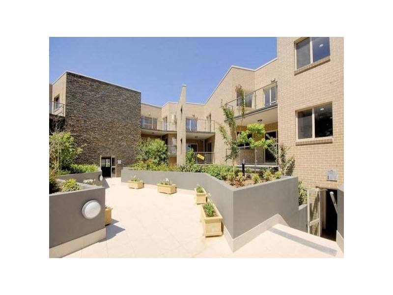 Rowe STREET, Eastwood NSW 2122