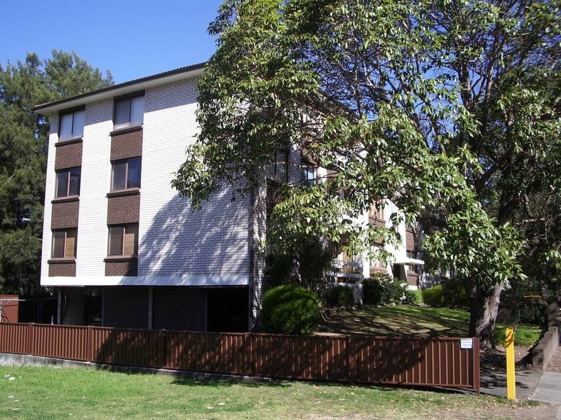 10/16 Cottonwood Crescent, Macquarie Park NSW 2113