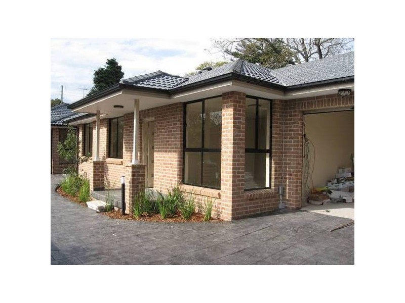 2/2A Brabyn Street, Denistone East NSW 2112
