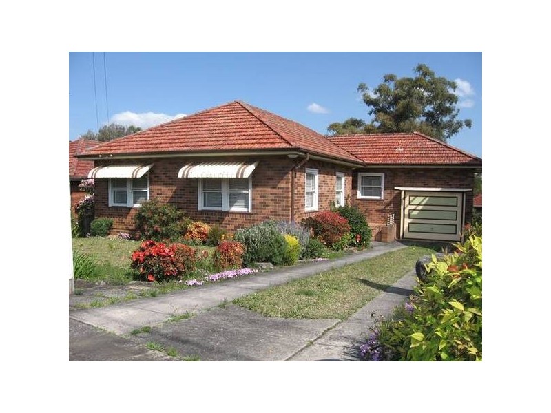 67 Lovell Rd, Denistone East NSW 2112