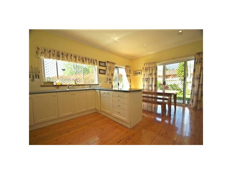 21 Gwendale Crescent, Eastwood NSW 2122