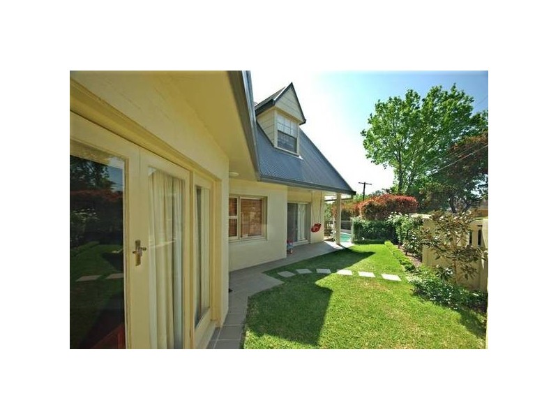 21 Gwendale Crescent, Eastwood NSW 2122