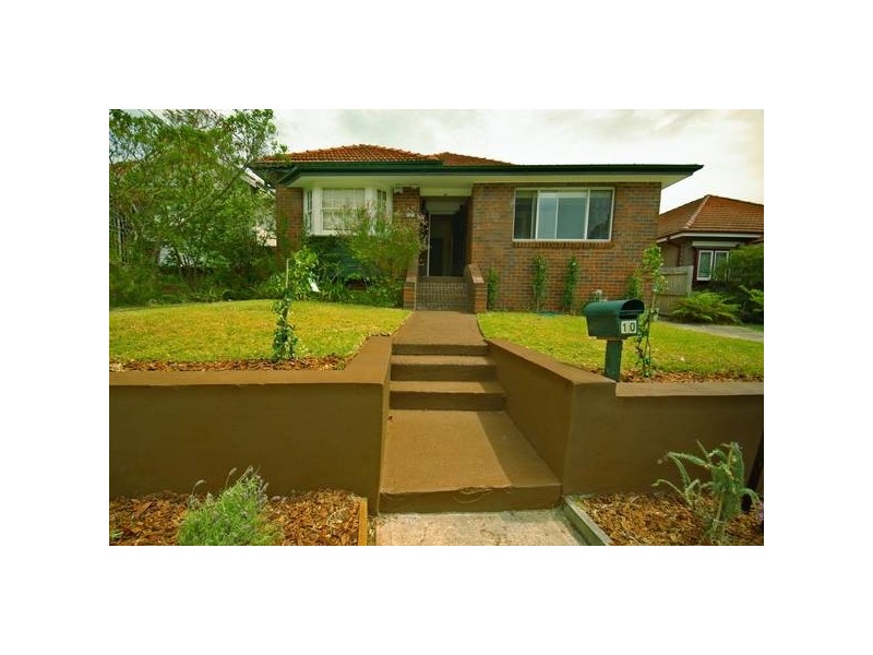 10 Tarrants Avenue, Eastwood NSW 2122