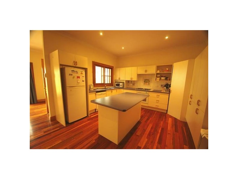 10 Tarrants Avenue, Eastwood NSW 2122