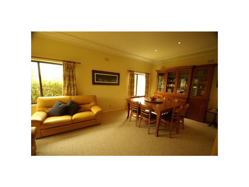 17 Gwendale Crescent, Eastwood NSW 2122