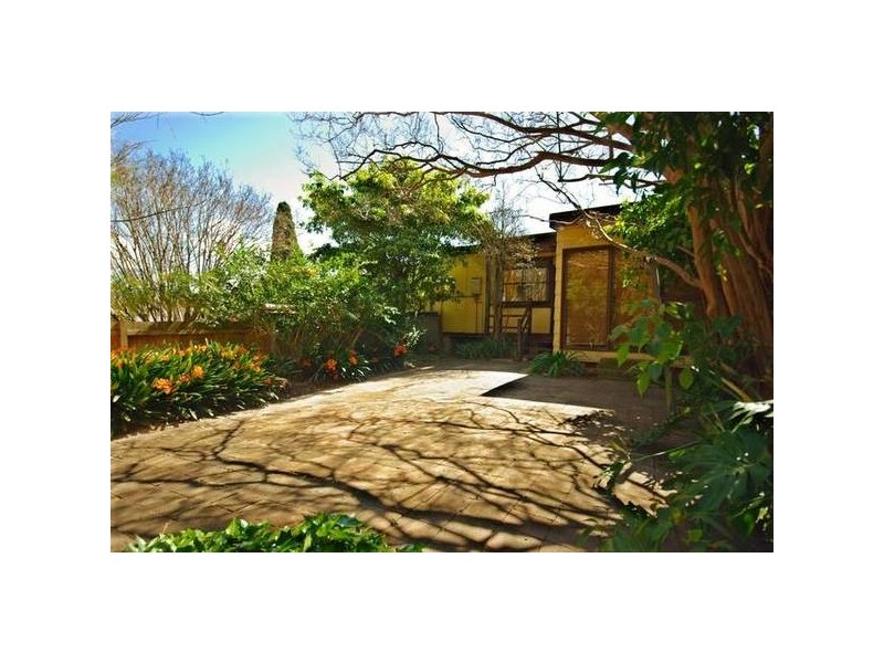 - Harris Street, Willoughby NSW 2068