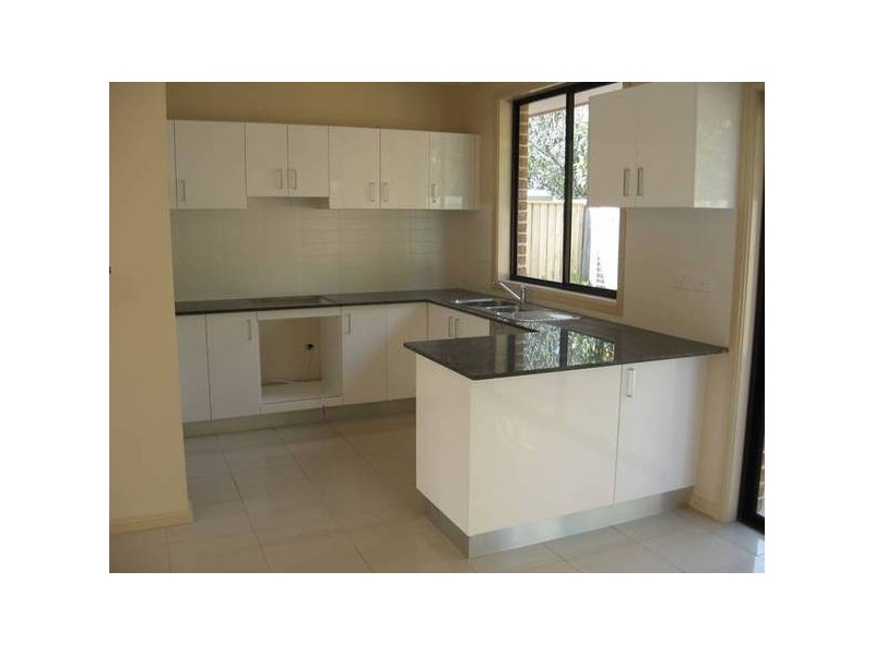 2/2A Brabyn Street, Denistone East NSW 2112