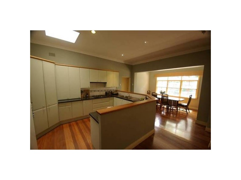 17 Bellevue Ave, Denistone NSW 2114