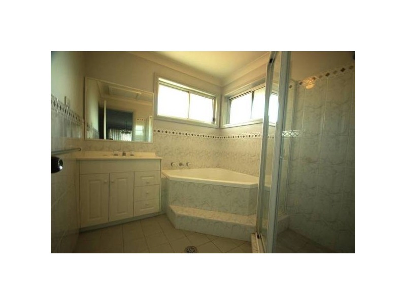 22B WITONGA CRESCENT, Baulkham Hills NSW 2153