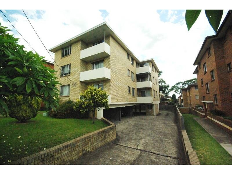 9/6 Coulter Street, Gladesville NSW 2111