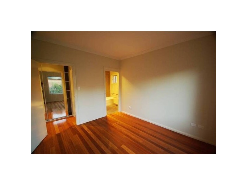 2/1a Lansdowne Street, Eastwood NSW 2122