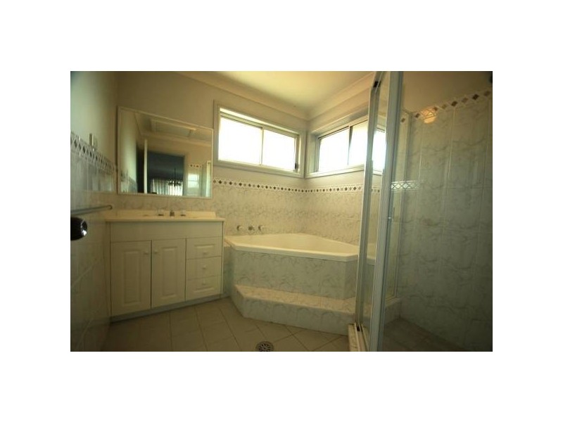 42 Park Road, Baulkham Hills NSW 2153