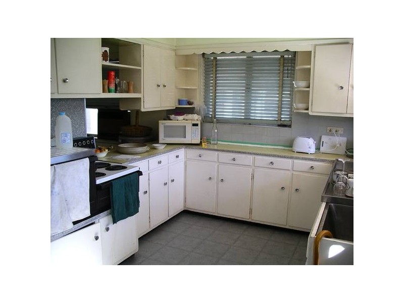 77- Rowe St, Eastwood NSW 2122