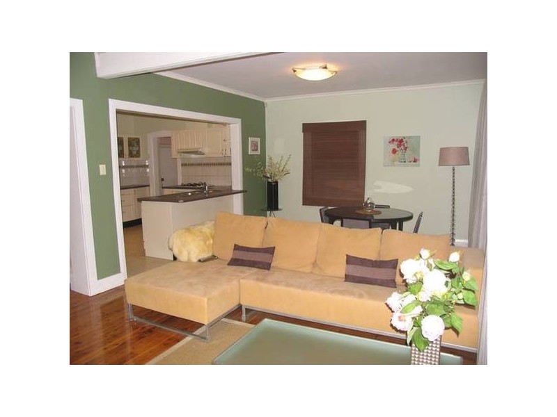 30 Gordon St, Eastwood NSW 2122