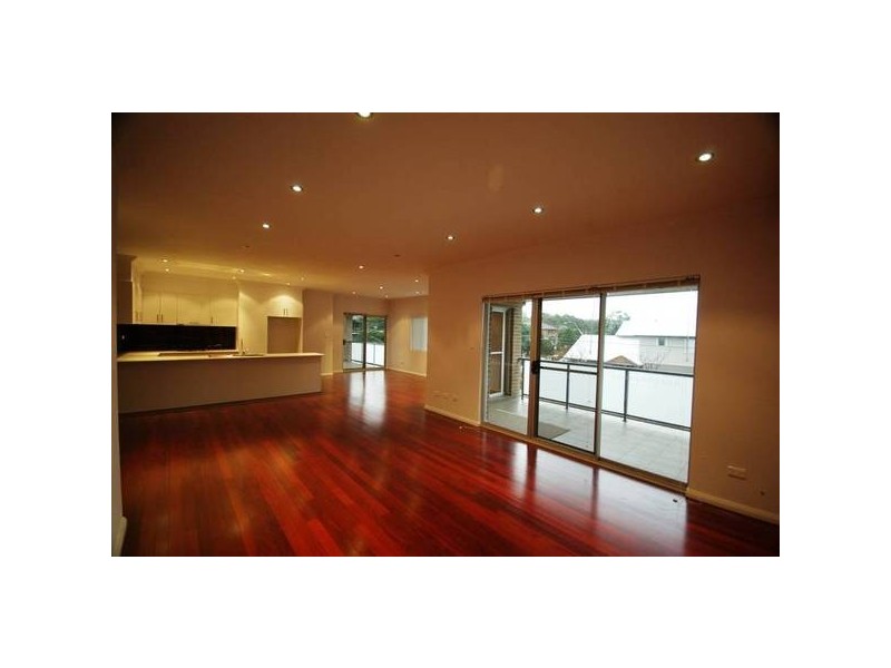 2/637 Blaxland Road, Eastwood NSW 2122