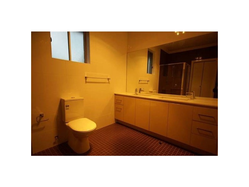 2/637 Blaxland Road, Eastwood NSW 2122