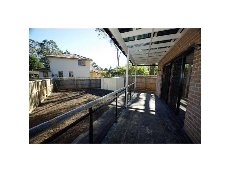 8 Bimbadeen Street, Eastwood NSW 2122