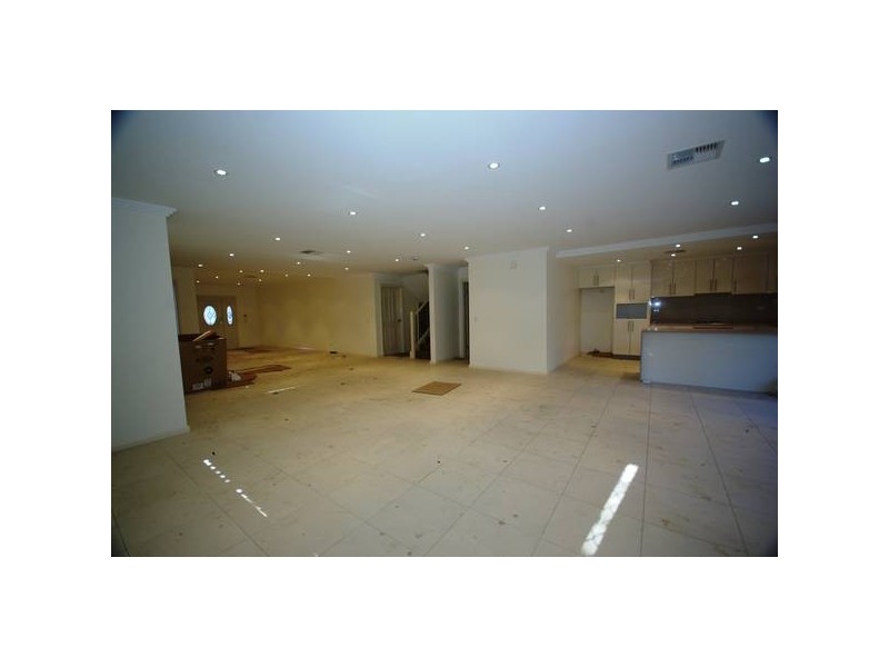 8 Bimbadeen Street, Epping NSW 2121